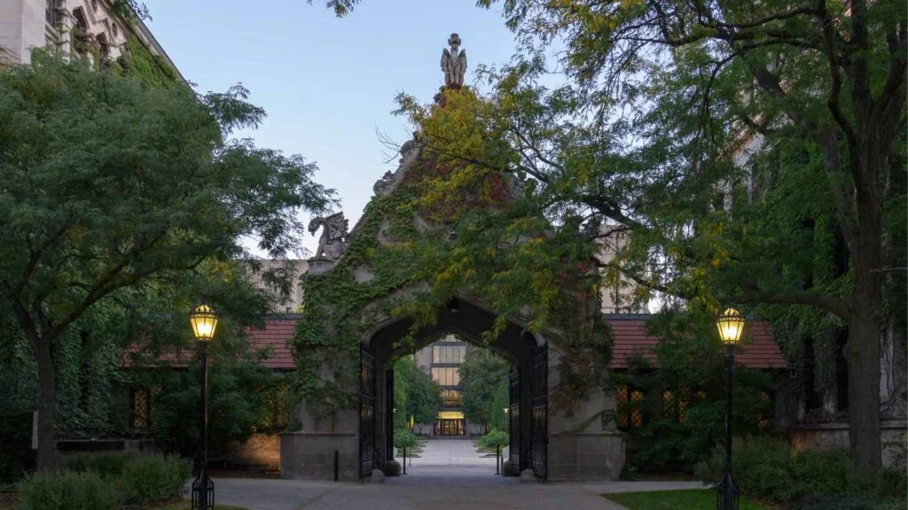 University of Chicago Undergraduate Admissions: A Guide to the Application Process