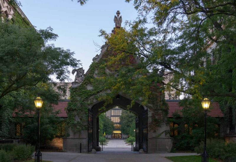 University of Chicago Undergraduate Admissions A Guide to the Application Process